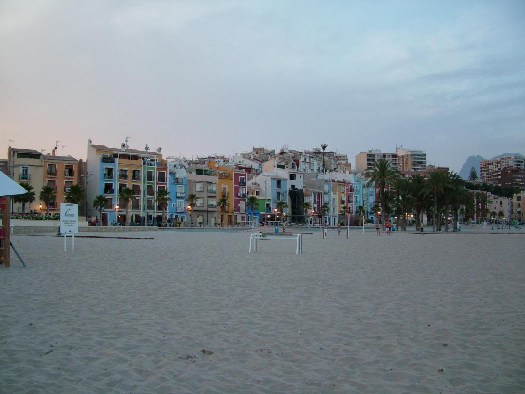 ATA, Moderno ático en primera línea en el casco antiguo Villajoyosa  Exterior foto